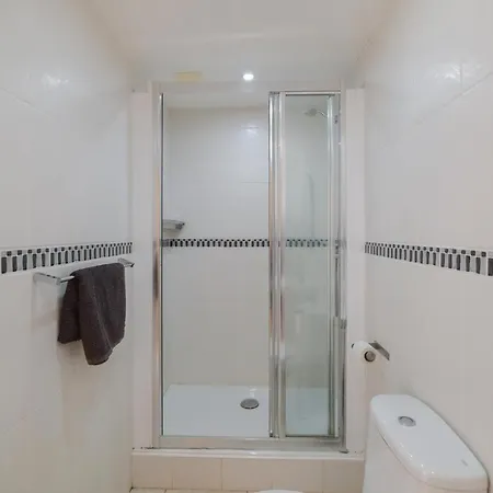 Casa Blanca Villa *